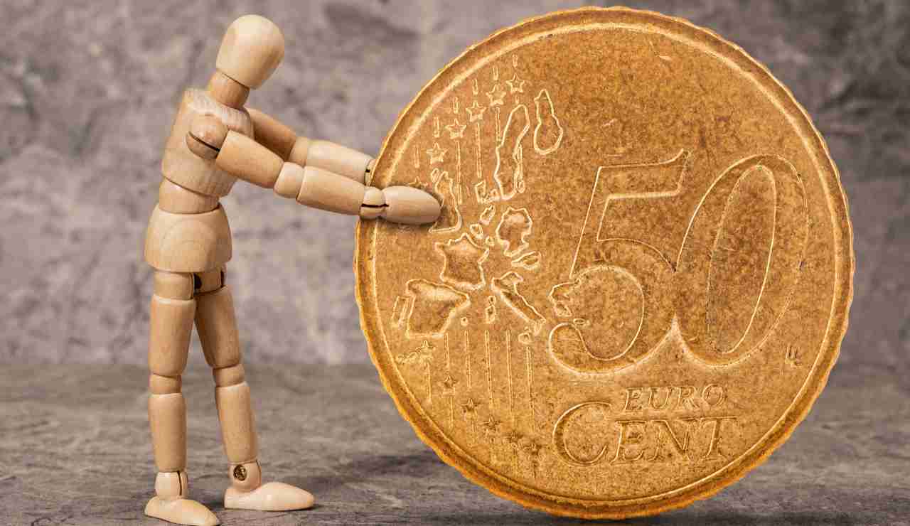 Metodo dei 50 centesimi per risparmiare circa 700 euro all'anno 